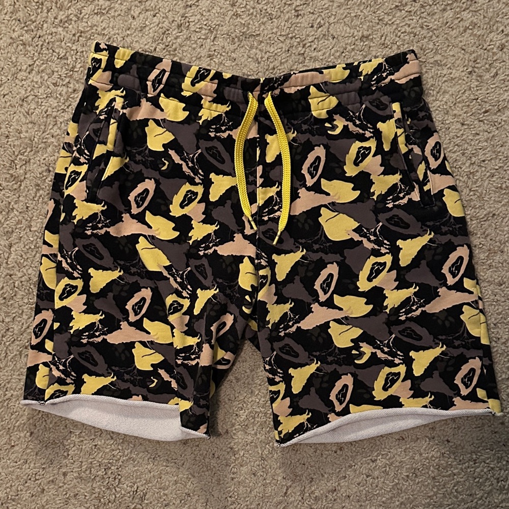 Ethika raw edge Shorts